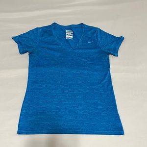 Nike Women’s Dri-fit V-neck T-shirt (used)